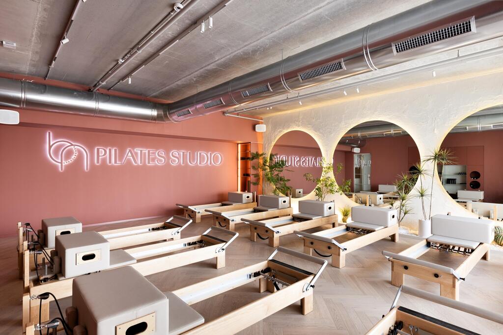 BON STUDIO לפילאטיס ויוגה מגדל הכשרת יישוב בני ברק (צילום: דניאל צעירי) BON STUDIO-פילאטיס ויוגה מגדל הכשרת יישוב בני ברק