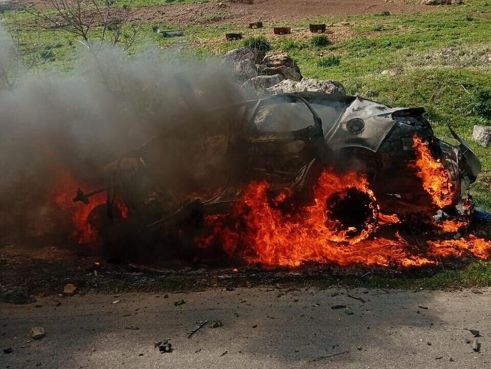 Aftermath of strike in Lebanon תקיפת רכב בדרום לבנון