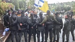 עימותים בין מפגינים לשוטרים בירושלים