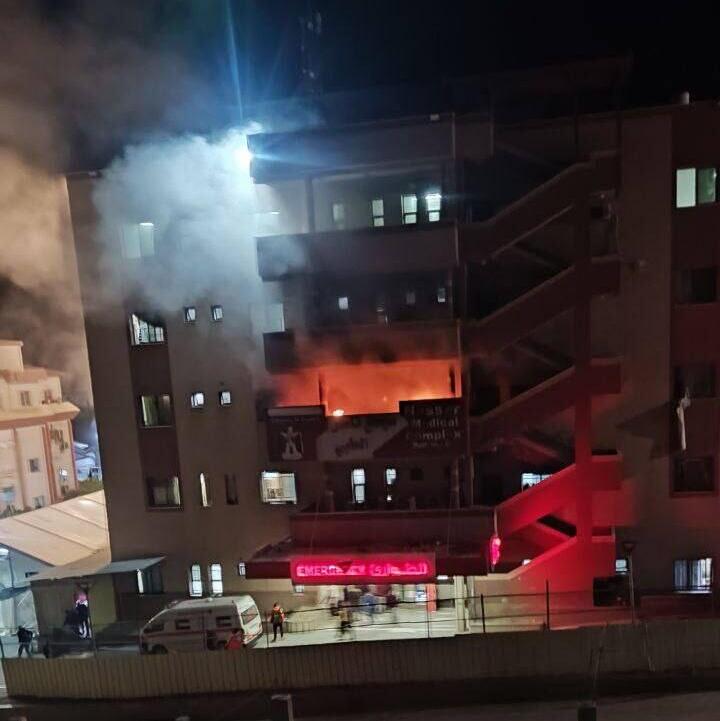 תקיפה בבניין החירום במתחם הרפואי נאסר בעיר חאן יונס מדרום לרצועת עזה