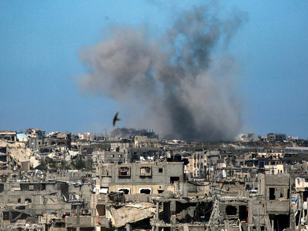 IDF strike in Gaza (Photo: AFP) בית לאהיא עזה