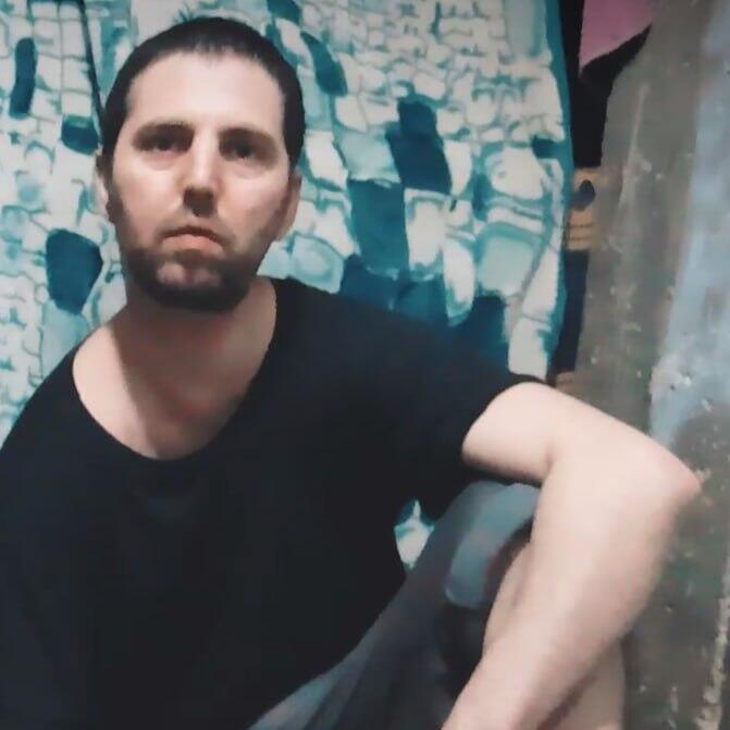 Elkana Bohbot in Hamas propaganda video (Photo: Screengrab) סרטון מהשבי של אלקנה בוחבוט