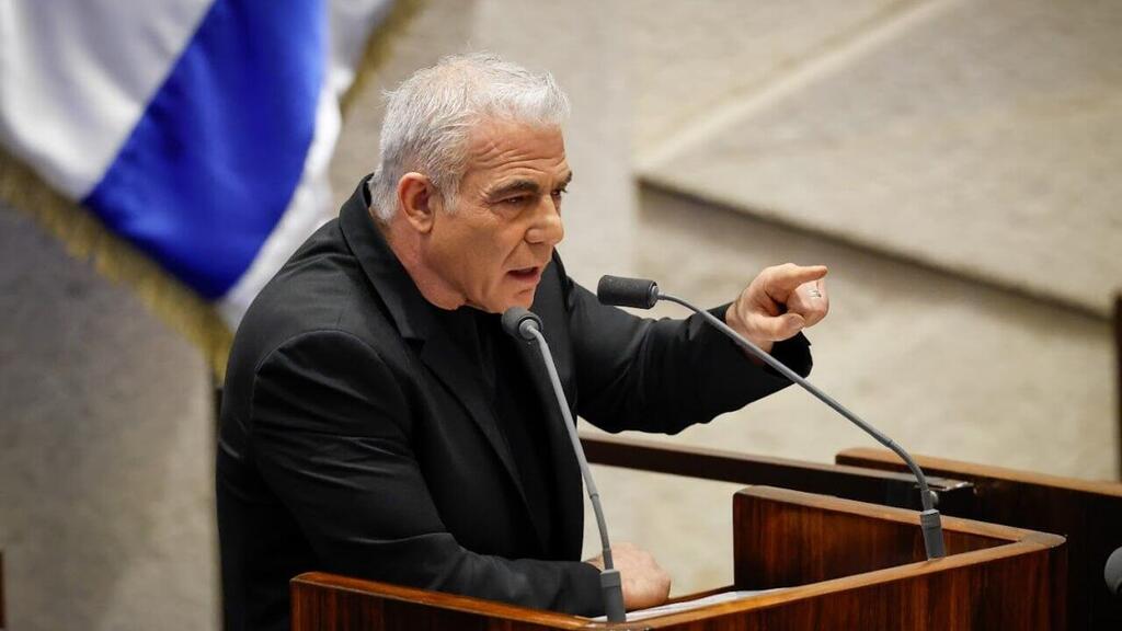 "נדאג שהחוק יבוטל בממשלה הבאה". לפיד (צילום: נועם מושקוביץ / דוברות הכנסת) הצבעת חוק יסוד השפיטה במליאת הכנסת