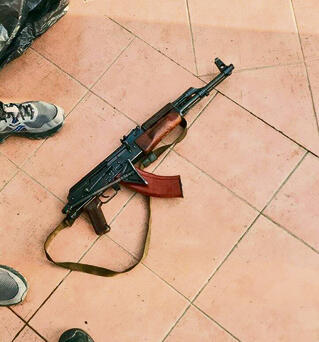 הקלצ'ניקוב שנתפס | צילום: דוברות המשטרה yk14314435