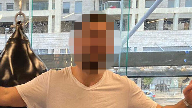 מאמן הכושר החשוד באונס