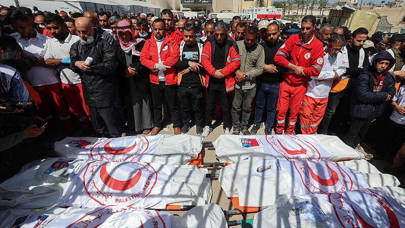 Paramedics' bodies in Gaza (Photo: AFP) גופות הפרמדיקים בבית החולים בחאן יונס
