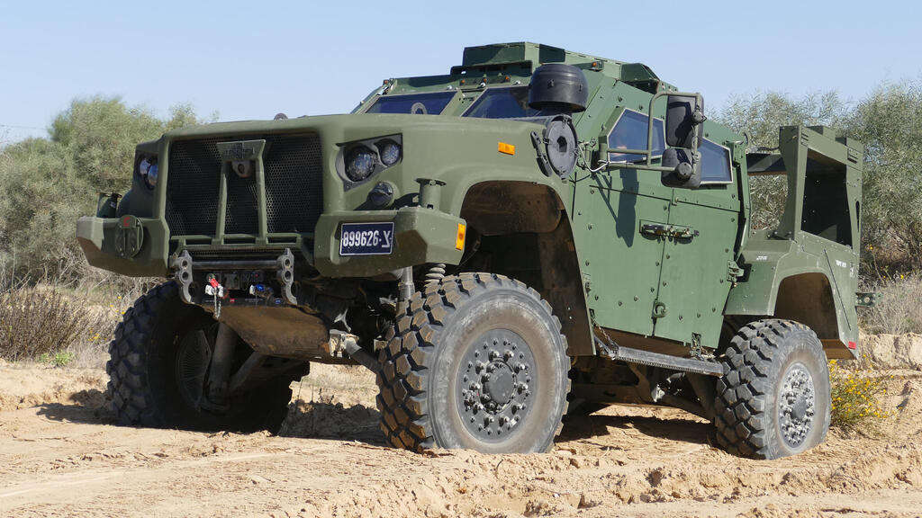 אושקוש JLTV (נהיגה ראשונה) - F35 בלי כנפיים