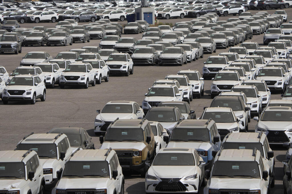 מייבאים בתנאי מלחמה: כך מגיעות מכוניות לישראל