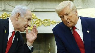 בנימין נתניהו ודונלד טראמפ בחדר הסגלגל