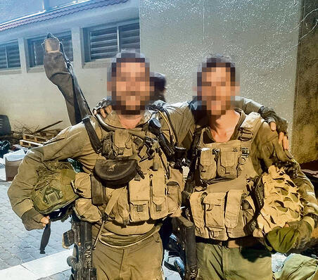 האחים רס"ר (מיל') אלי ורס"ר (מיל') נתנאל yk14330974