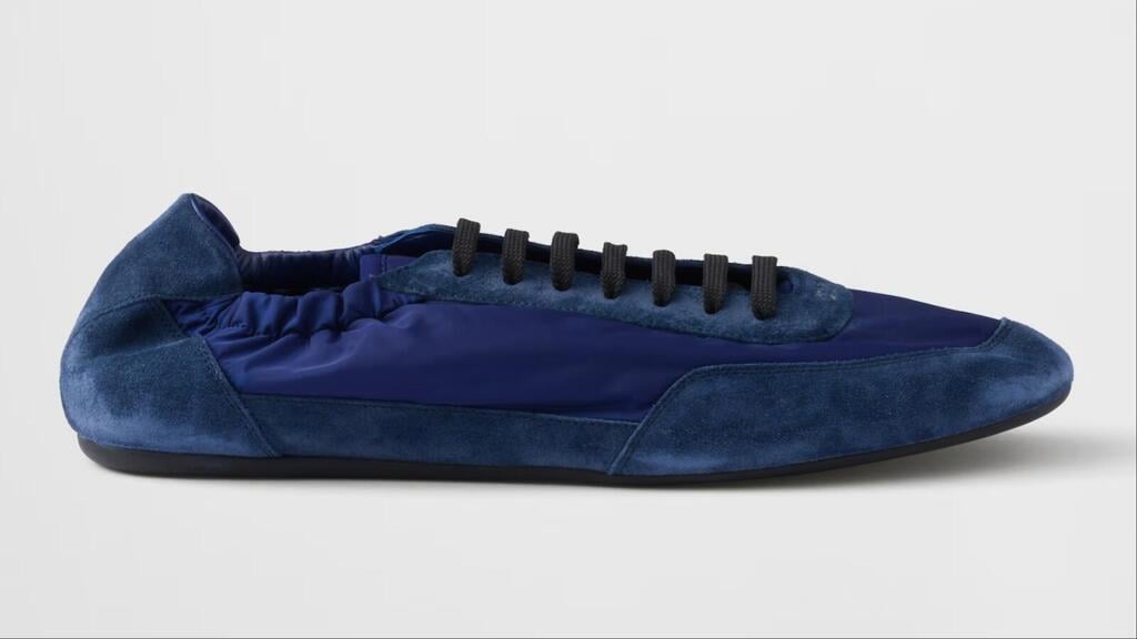 3,675 שקל, פראדה (צילום: מתוך www.prada.com) נעלי סניקרס של פראדה