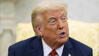 דונלד טראמפ בחדר הסגלגל