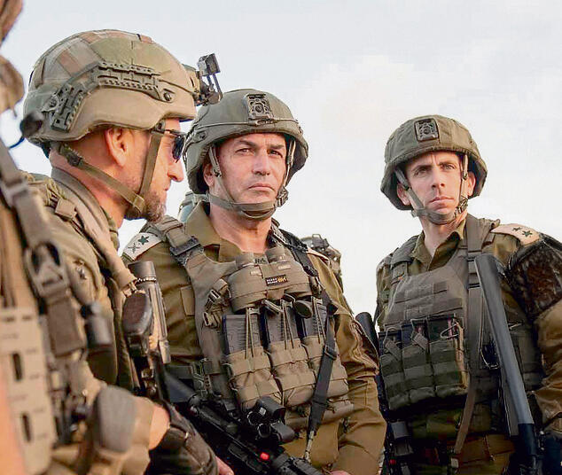 בריתות ישנות הופרו, בריתות חדשות נוצרו: זמיר | צילום: דו"צ yk14337449