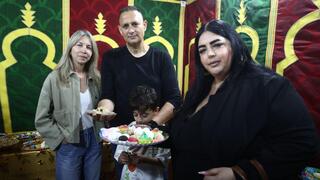 חגיגות מימונה בעכו - בני משפחותיהם של אדר בן סימון, ראם בטיטו וחי חיים צפתי