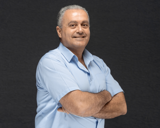 ישראל ביטון, מנהל השירות שלנוישראל ביטון, מנהל השירות של או-מד מדיקל