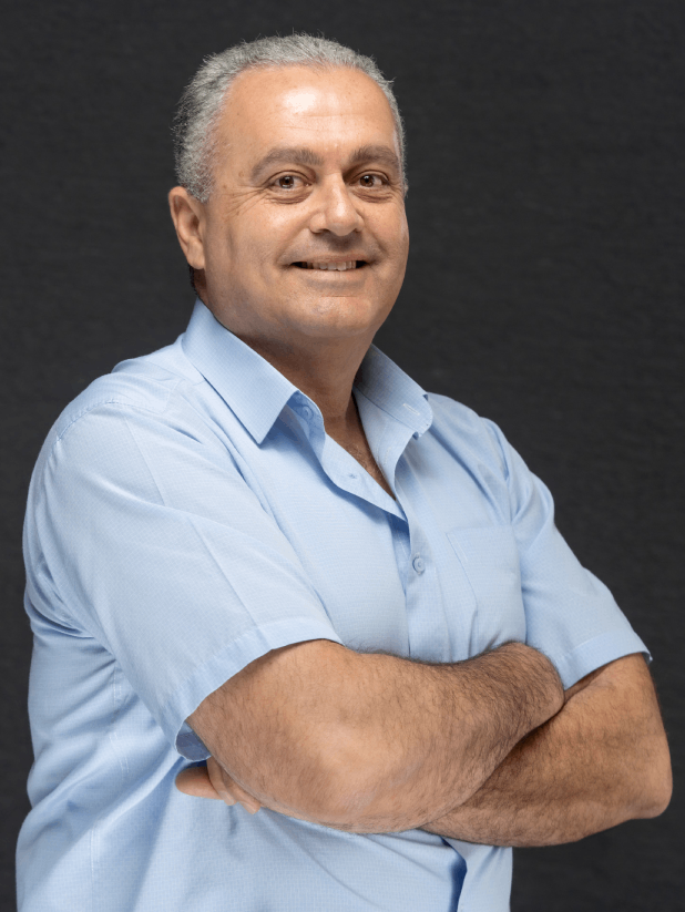 ישראל ביטון, מנהל השירות שלנוישראל ביטון, מנהל השירות של או-מד מדיקל