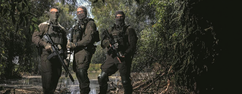 מפקד אגוז מפקד מגלן מפקד דובדבן (צילום: יובל חן) מפקד אגוז מפקד מגלן מפקד דובדבן