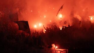 האבוקות ביציעי טדי