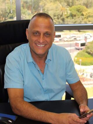 אבנר הייזלר - יזם, רו"ח ומומחה למימוש זכויות, מנסה לענות על השאלה באיזו מידה עדכון הקצבאות עונה על הצרכים