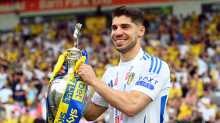 סולומון עם התואר