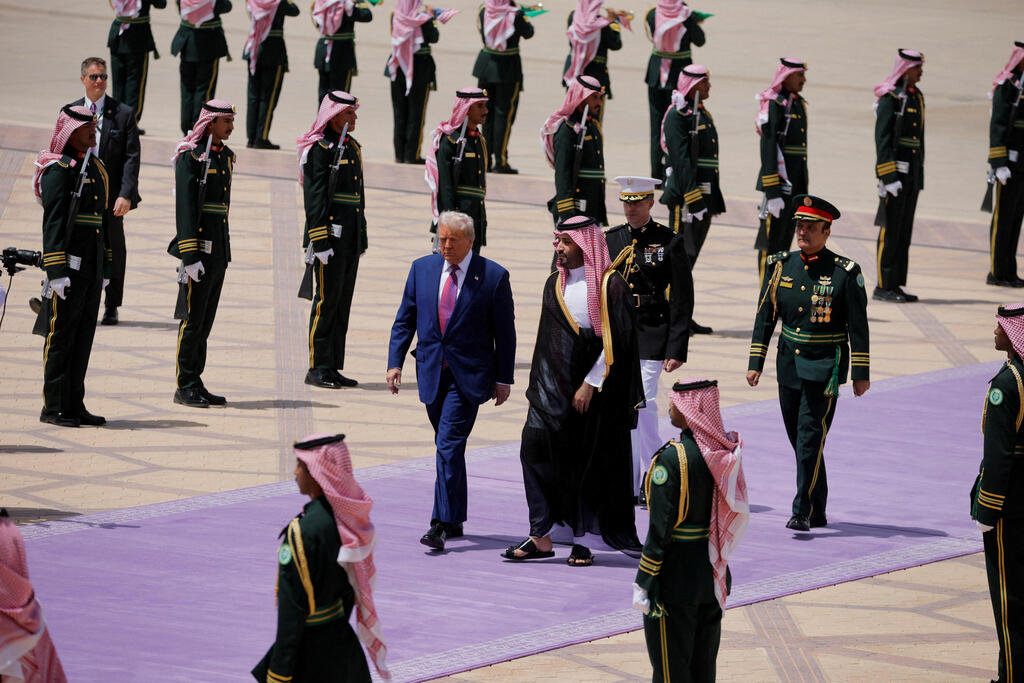 צילום: REUTERS/Brian Snyder נשיא ארה"ב דונלד טראמפ עם יורש העצר מוחמד בן סלמאן בסעודיה