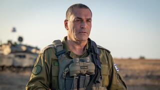 הרמטכ״ל, רב-אלוף אייל זמיר בהערכת מצב וסיור ברצועת עזה עם מפקד פיקוד הדרום, אלוף יניב עשור, מפקד אוגדה 98, תת-אלוף גיא לוי ומפקדים נוספים