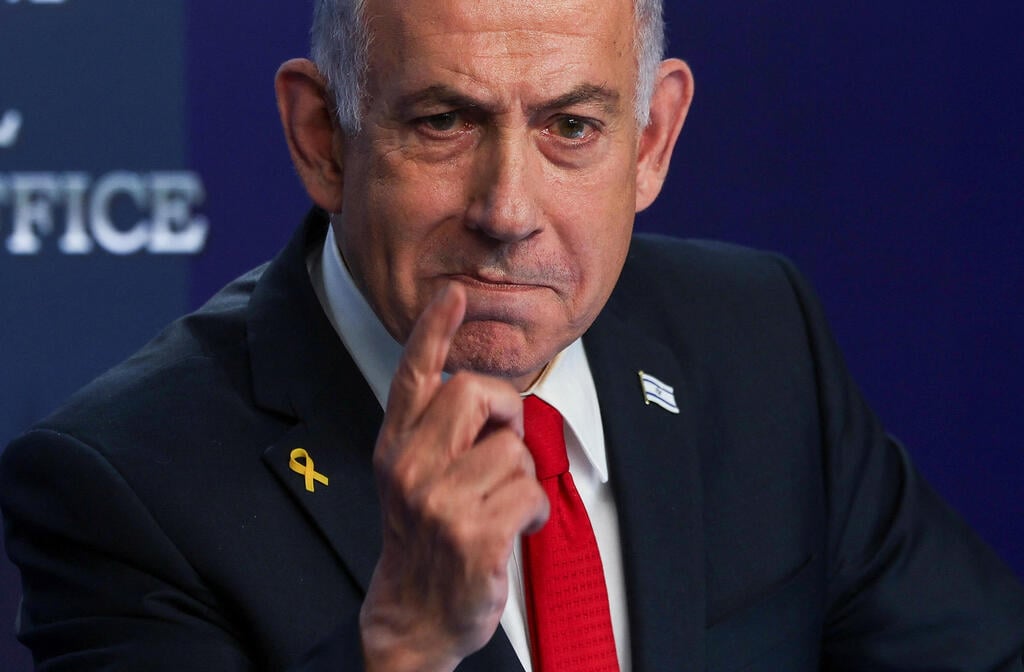 Photo: REUTERS/Ronen Zvulun ראש הממשלה נתניהו במסיבת עיתונאים