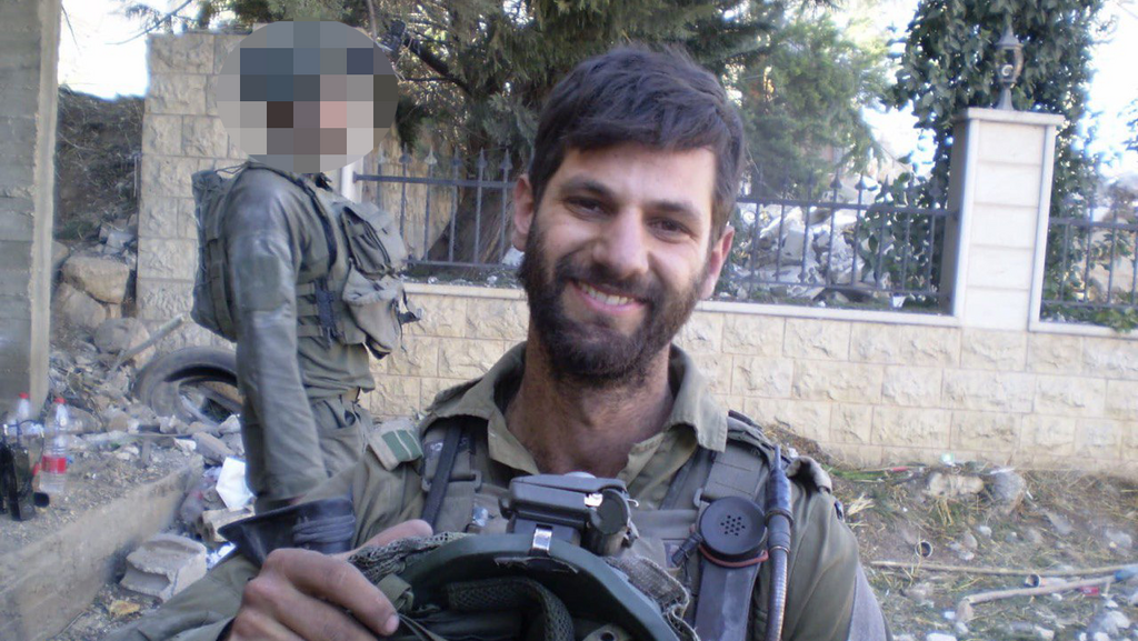 Captain (res.) Ron Feiner סרן (מיל') רון פיינר נשלח ל-20 ימי כלא על סירוב מצפוני להמשיך בלחימה