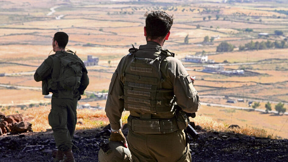 IDF forces in Syria (Photo: Efi Shrir) yk14383311