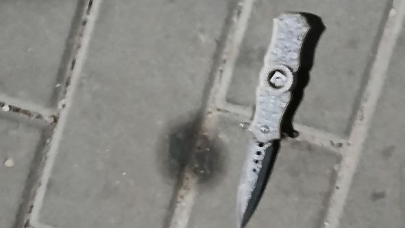 נער שניסה לגונן על חבריו נדקר במקומם וכמעט נרצח
