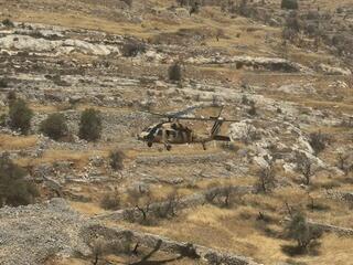   כוחות משטרה של מחוז ירושלים מתחנות עוז ומוריה ויחידת חילוץ עציון יהודה, הגיעו במהירות לזירה וסייעו בחילוץ הנעדר