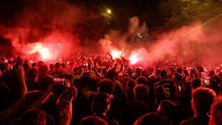 מהומות בפריז לאחר זכיית פ.ס.ז בליגת האלופות