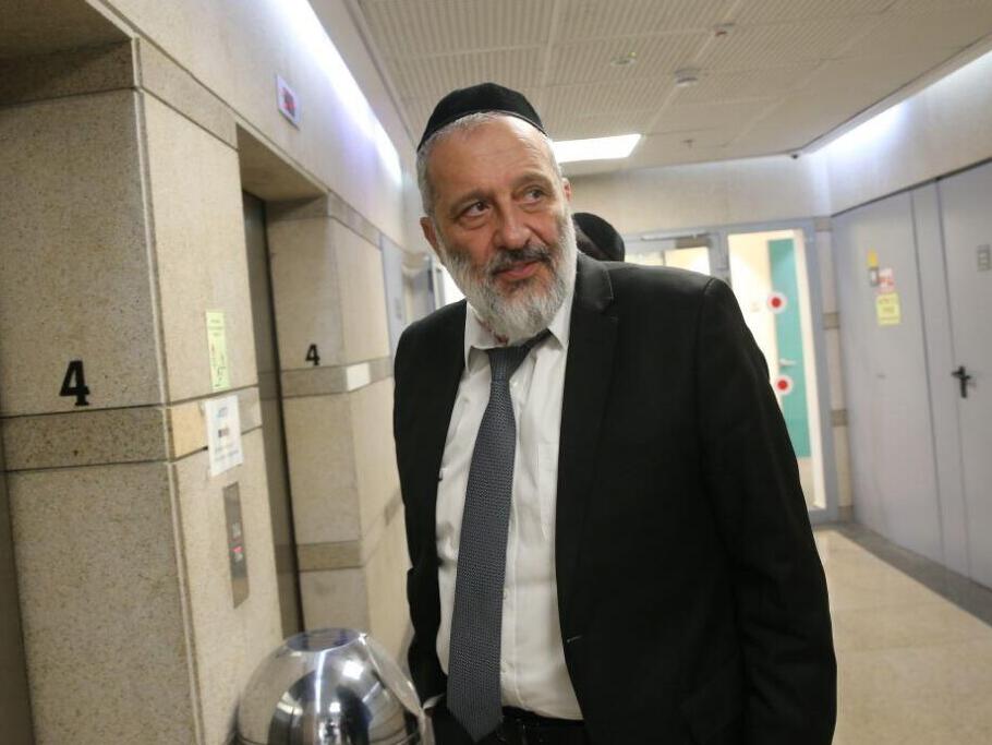 צילום: אלכס קולומויסקי חברי הכנסת מש"ס יוצאים מישיבת המפלגה בהר החוצבים