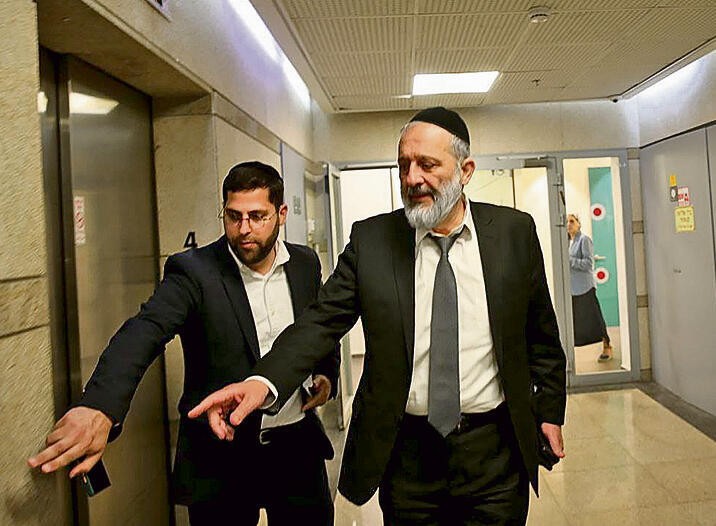 לקראת פירוק? בתמיכת המפלגות החרדיות הכנסת צפויה להצביע על פיזורה בשבוע הבא | צילום: אלכס קולומויסקי yk14395206