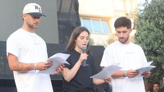 כיכר החטופים תל אביב ציון יום הולדת ל יונתן סמרנו 