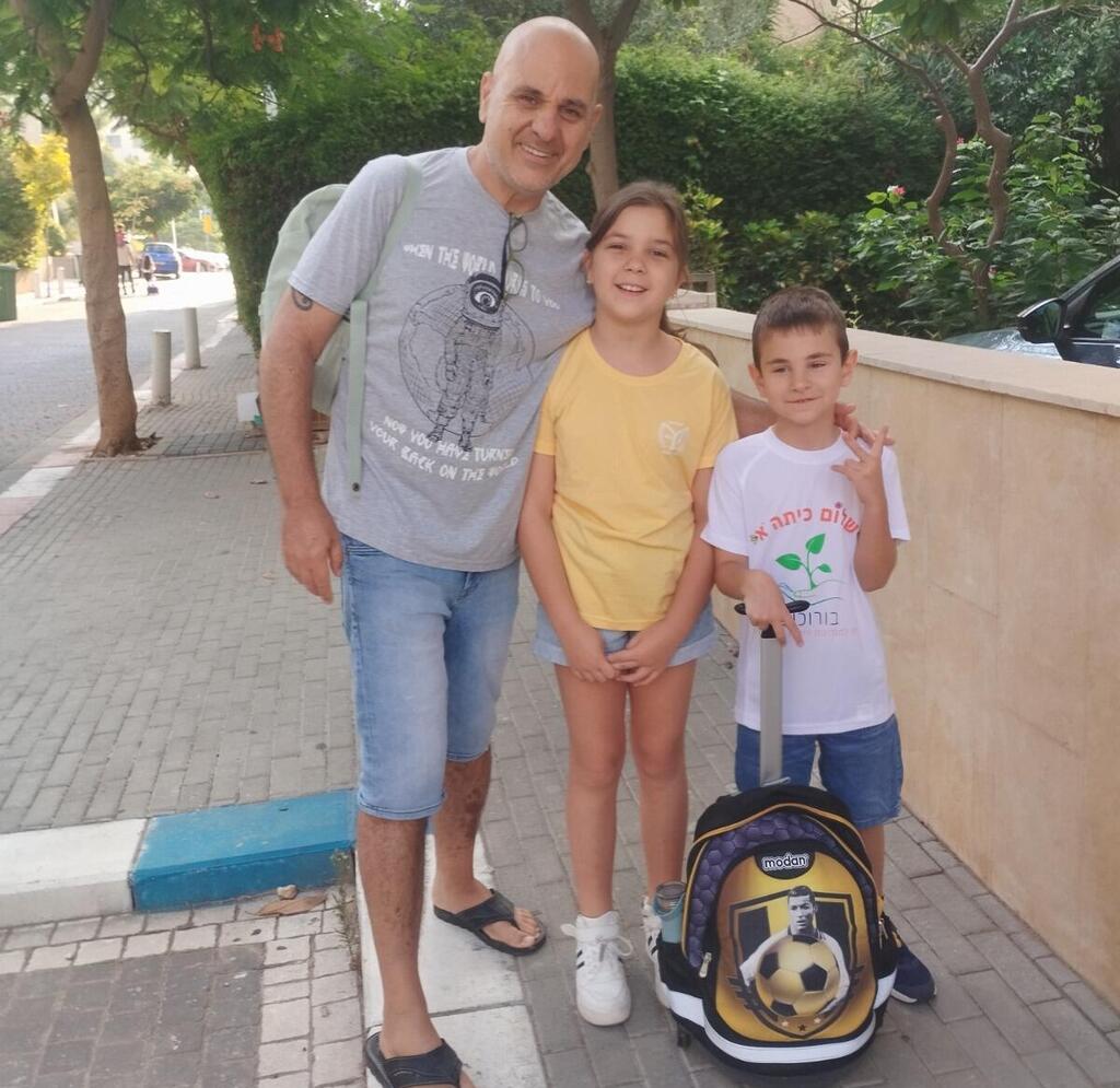 רפאל פלג וילדיו