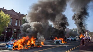 ארה"ב קליפורניה לוס אנג'לס מהומות בעקבות מעצר מהגרים בלתי חוקיים
