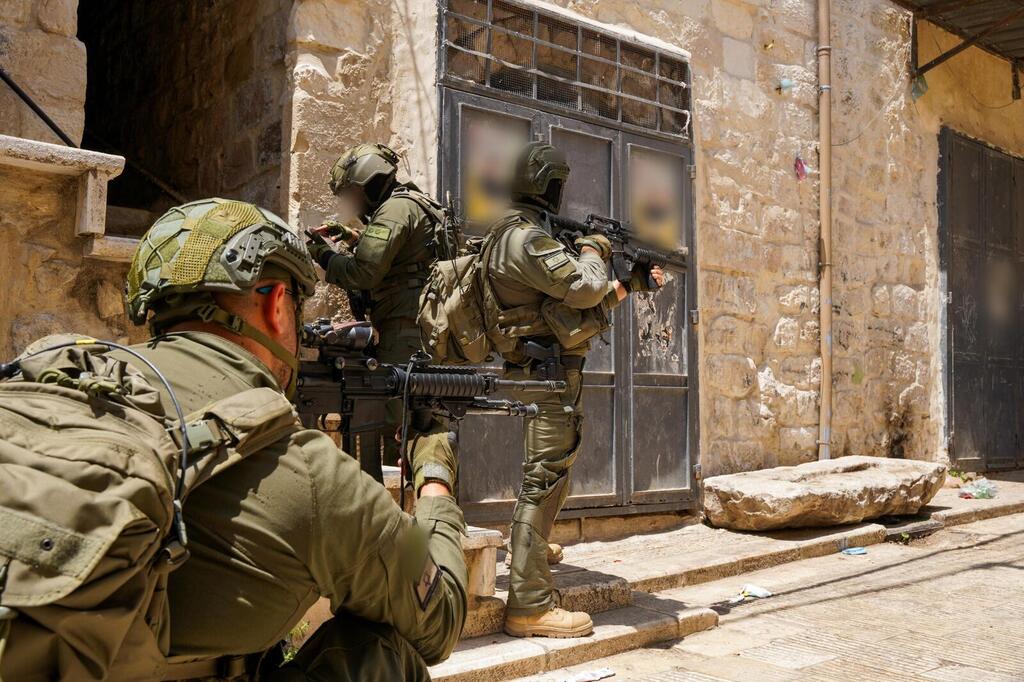 פעילות כוחות הביטחון בשכם (צילום: דובר צה"ל) פעילות כוחות הביטחון בשכם