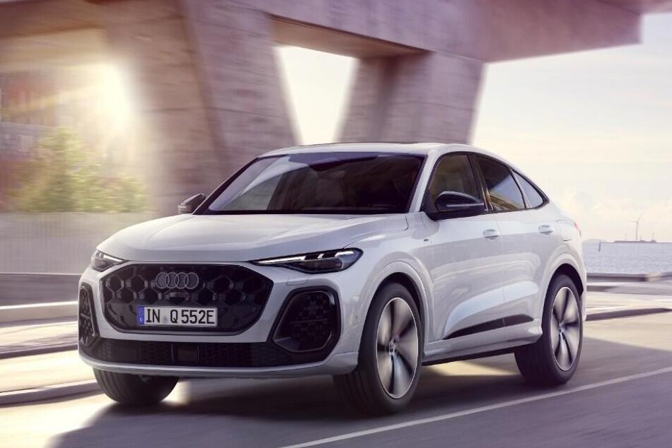 אודי Q5 התחבר לשקע ויציע מעתה גם גרסת היברידית-נטענת
