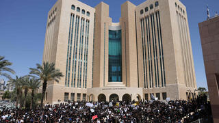 הפגנה של האוכלוסייה הבדואית נגד מדיניות הריסת בתים של הממשלה, מול ביהמ"ש המחוזי ב"ש