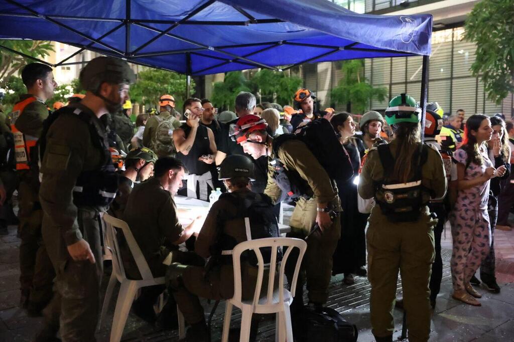 זירת הנפילה ברחוב דה וינצ'י בתל אביב