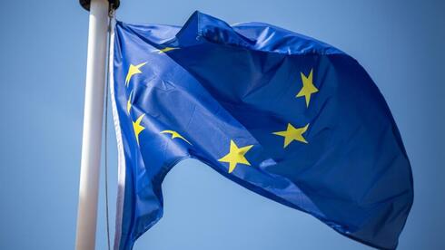 Парламент ЕС призвал заморозить финансирование ПА из-за антисемитских учебников