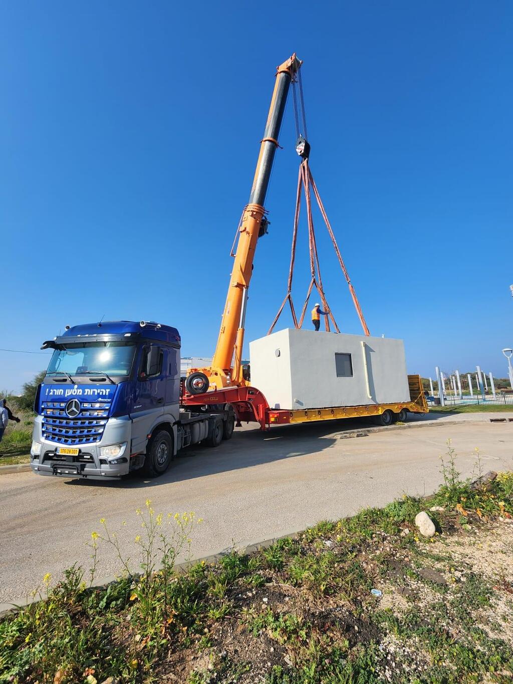 הוספת ממ"ד נייד לבית פרטי (צילום: אלירוי שטריט) הוספת ממ"ד נייד לבית פרטי
