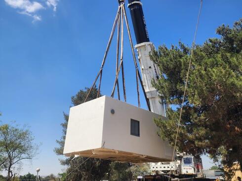 הובלת ממ"ד נייד לבית פרטי, של חברת ב.פ.י אור מארין הובלת ממ"ד נייד לבית פרטי, של חברת ב.פ.י אור מארין