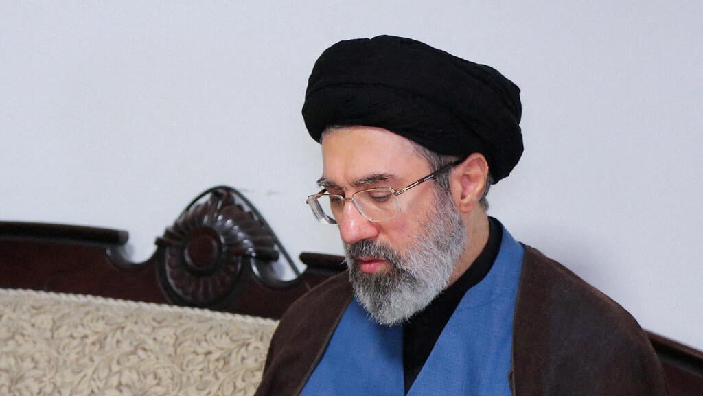 מוג'תבא חמינאי (צילום: Office of the Iranian Supreme Leader/WANA) מוג'תבא חמינאי בנו של עלי חמינאי