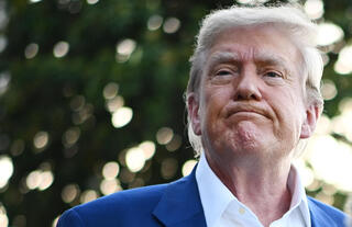 דבריו של דנולד טראמפ על הפרת הפסקת האש בין איראן לישראל לפני המראתו לנאטו