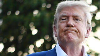 דבריו של דנולד טראמפ על הפרת הפסקת האש בין איראן לישראל לפני המראתו לנאטו