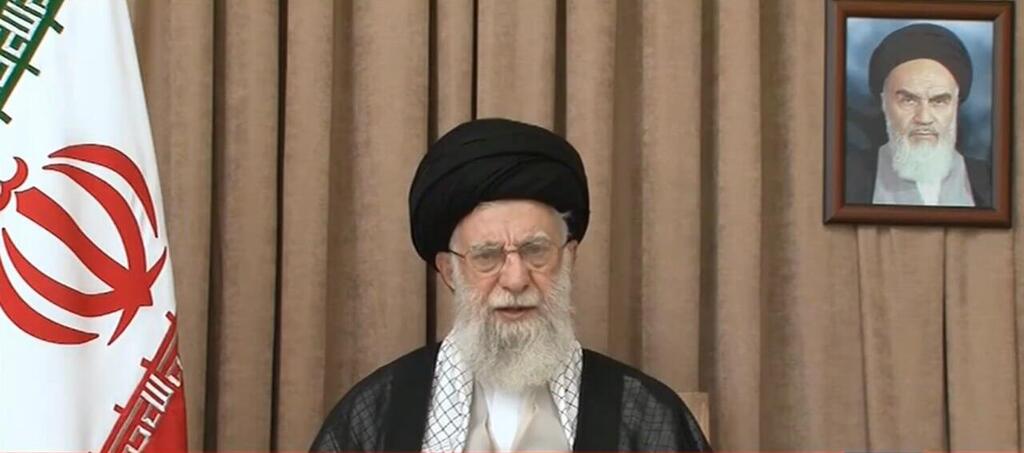 Iranian Supreme Leader Ali Khamenei עלי חמינאי נואם לאחר שבוע של היעלמות