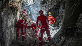 ההריסות בכלא אווין בטהרן לאחר התקיפות