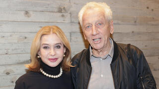 מוני מושונוב וסנדרה שדה